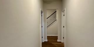 Elegant Townhome located in Ballantyne! Gallery 12