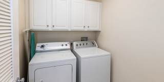 Downtown 3 Bedroom Townhome with 2 Car Garage Gallery 59