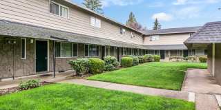 Townhouse Square Gallery 1