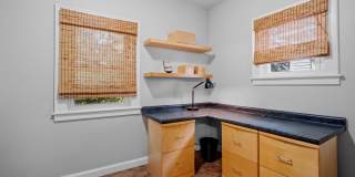 989 Union Street Gallery 13