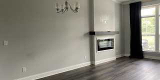 Room in 4 Bedroom Townhome at Philip's Square Gallery 24
