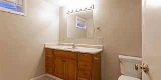 University Area Home - 4 Bed - 3 Bath Gallery 20