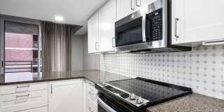 Available NOW! 1 Bedroom 1 Bath Beautiful Condo in Denver! Gallery 15