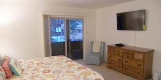 3 Bedroom - Central Incline! Gallery 7
