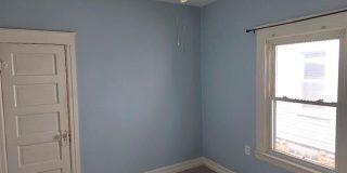 177 N Riverbank Street Gallery 14