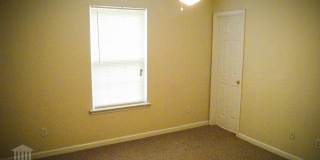 Townhome In Westbrook Near Campus--Pre-lease for the Fall Gallery 18