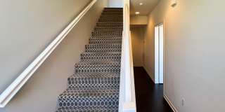 Luxury Townhome Centrally Located in Silverlake! Gallery 8