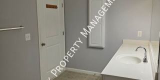 HALF OFF APRIL!  Beautiful One-Level Downstairs Condo in Prime Hamilton Place Location Gallery 45