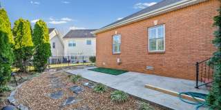 3 Bedroom 2 Bath Pet Friendly Home For Rent with Community Pool Access! Gallery 33