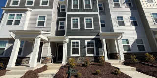 Gorgeous 3BD, 3.5BA Apex Townhome with 1-Car Garage in an HOA Community Gallery 1