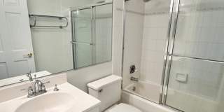 224 Charlotte Pl Gallery 24