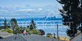 Cozy With A View! Gallery 1