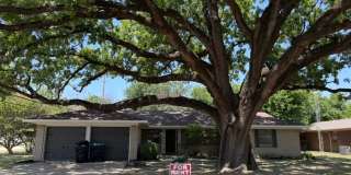 4210 Templeton Street Gallery 1
