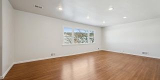 64 Lorraine Ter Gallery 4