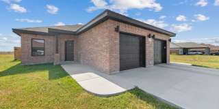 1117 West Escondido Lane Gallery 1