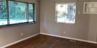 South Knox 2BR/ 1BA one-level house Gallery 9