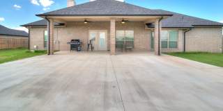 3 Bed, 2 Bath Home with Bonus Office and  Huge Workshop Gallery 47