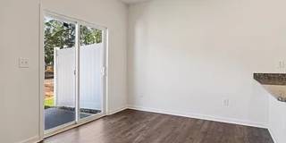 KODAK LOCATION! Lots of Amenities!! Gallery 8