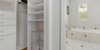 216 EASTPARK DRIVE Gallery 28