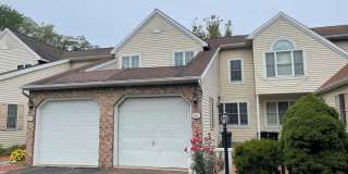 517 MEADOW Lane Gallery 1