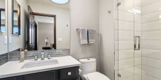Beautiful 5 Bedroom Home in Windsor CO Gallery 44