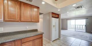 $500 Move in Special! Scottsdale Shadows 2Bed 2Bath Condo includes W/T/S utilities! Gallery 6