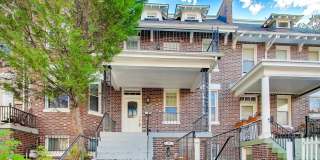 LEASE SPECIAL - $1,925 for a 24 month lease. 12 Month lease offered at $1,995 - Spacious 2 Bed English Basement! APPLY TODAY TO SECURE YOUR NEW HOME Gallery 1