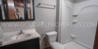 4 Bedroom 2 Bathroom Home in Altoona with a 2-Car detached garage Gallery 12