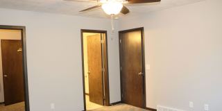 Spacious 3BR Townhome on Quiet Cul-de-Sac | 2,000+ Sq Ft & Attached Garage! Gallery 8