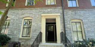 1867 Gordon Manor NE Gallery 1