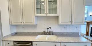 224 Charlotte Pl Gallery 12