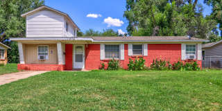 Newly Renovated  4 bedroom 1 bath Gallery 1