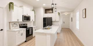 6068 BUCKING BRONCO Drive Gallery 2