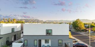 Elevate on Vineyard Townhomes Gallery 4