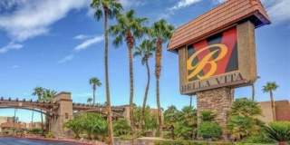 4941 River Glen Dr Gallery 1