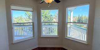 Beautiful Lakefront Home in the Vineyard! 55+ community Gallery 19
