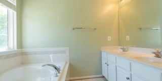 3 Bed, 2.5 Bath Single Family Home in Charles Town, WV Gallery 34