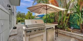 2515 NE 18th Street Gallery 12