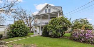 1561 Cranston Street Gallery 2