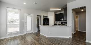 525 Fallbrook Dr Gallery 9