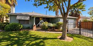 Charming Sacramento 3bd/1ba Home! Charming Sacramento 3bd/1ba Home! Gallery 1