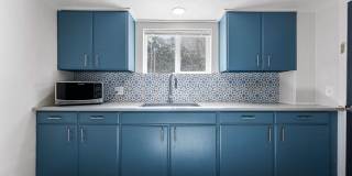 Lower Level Unit in Englewood! Gallery 4