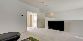4535 Dean Martin Drive Gallery 24