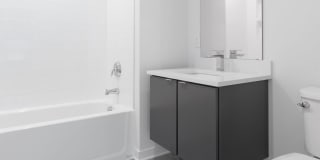 Graduate Pointe Gallery 22