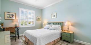 65 SE 5th Avenue Gallery 21