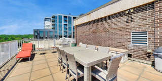 2501 CALVERT Street NW Gallery 17