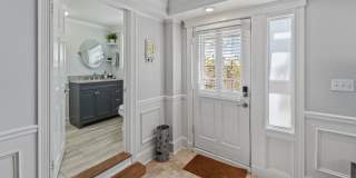 Monthly Rental — Stylish First-Floor Condo by Daffin Park with All-Inclusive Utilities Gallery 18