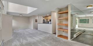 Spacious and bright condo located in a quiet area that boasts the perfect combination of style and comfort. Gallery 3