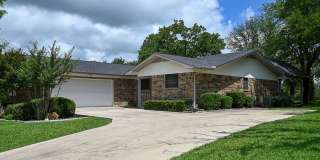 Beautiful 3 bedroom 2 bath Runaway Bay,  TX Gallery 1