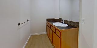 Kensington Court Gallery 93